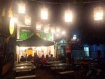 Yuk,Nongkrong Sambil Ngemil Es Krim Kuburan Mantan! di Warung Enon