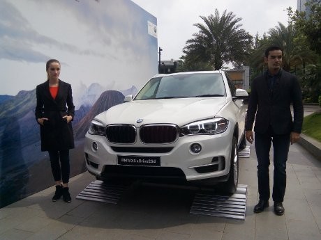 BMW Driving Experience Tantang Pengemudi di 4 Benua