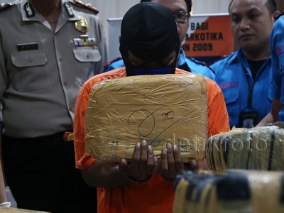 Polres Jaksel Sita Ganja Seberat 219 Kg