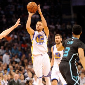 Curry 40 Poin, Warriors Atasi Hornets dan Kilapkan Start Jadi 20-0