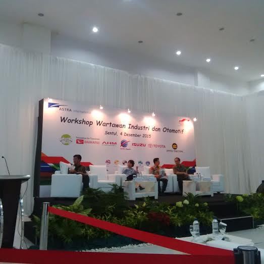 Industri Komponen Otomotif Terpukul Kenaikan UMP Hingga Kurs Dolar