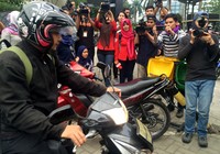Novel meluncur meninggalkan Gedung KPK. Gilang Fauzi/CNN Indonesia.
