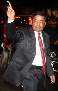 Idrus Marham juga hadir.