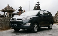 Kijang Innova anyar ini dilengkapi teknologi baru. Baik di mesin, khususnya di varian diesel, maupun teknologi cara berkendara. Mode berkendara itu adalah, Eco dan Power. Keduanya bisa dipilih oleh pengemudi sesuai kebutuhan dan kondisi yang tengah dihadapi di jalan.