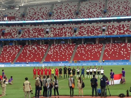 Megahnya National Stadium Bikin Demam Panggung