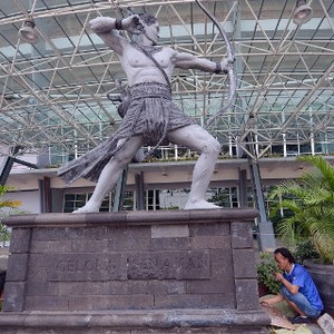 GBK Dulu dan Sekarang