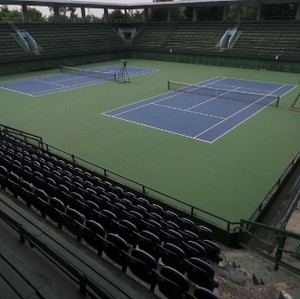 Kawasan Tenis GBK yang Dibiarkan Menua dan Rindu Kemenangan Anak Bangsa