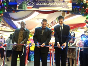 Dubes Amerika Robert Blake Resmikan Promosi Produk Segar Amerika US Licious