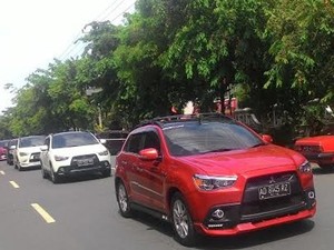 Mitsubishi Ajak Orang Solo Berkendara Aman Bersama New Outlander