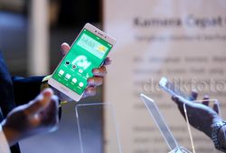 Oppo R7s, Ponsel Tipis dengan RAM 4 GB