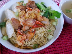 Video Resep: Bakmi Kepiting