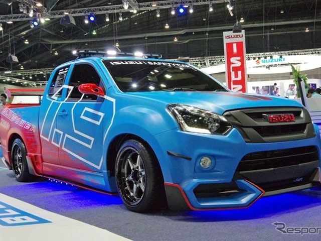 Isuzu D-Max Safety Car