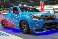 Dengan spesfisikasi mesin tersebut mampu menghasilkan tenaga sebesar 150 hp hingga 230 hp dengan torsi 350Nm pada putaran mesin antara 1.800 rpm hingga 2.600 rpm. Mesin tersebut lebih ringan 20% dibanding pada model sebelumnya. Pool/dok Response.