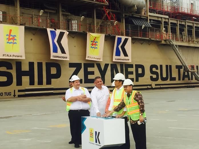 Resmikan Kapal Genset Raksasa, Jokowi: Banyak Daerah Kekurangan Listrik