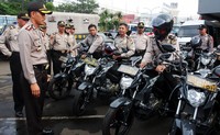 Kapolres Metro Depok Kombes Dwiyono melepas sekitar 80 motor yang digunakan Babinkamtibnas untuk mengamankan Pilkada. Pool/Lamhot Aritonang/detikFoto.