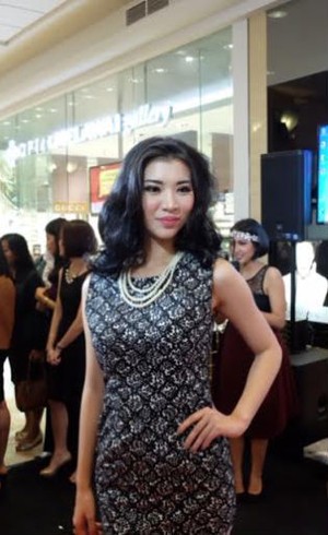 Rambut Perming ala Ayu Shita Sampai Taylor Swift Diprediksi Jadi Tren 2016