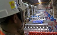 Pengadaan 5 unit kapal pembangkit listrik ini bertujuan sebagai jembatan program pembangkit listrik 35.000 MW. CNN Indonesia/Adhi Wicaksono.