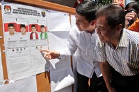 Yuddy memberikan apresiasi dengan adanya Kampung Pilkada di Depok. Pool/Lamhot Aritonang/detikFoto.     