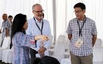 Peninjau Asing Blusukan ke Pilkada Tangsel