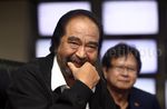 129 Calon yang Diusung Menang, Surya Paloh Sumringah