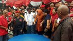 PDIP Rayakan Kemenangan Risma-Whisnu