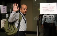 Novel Baswedan kembali memenuhi panggilan penyidik Bareskrim Polri har ini untuk pelimpahan berkas. Ia juga menjalani pemeriksaan kesehatan.     