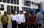 Jokowi Sambut Kapal Ternak di Priok