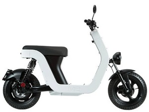 Skuter Listrik Baru Italia Penantang Vespa