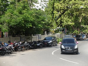 Ambon dan Perang Klakson