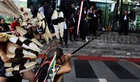 Deklarasi ini merupakan langkah awal sekaligus pesan moral bagi seluruh advokat muda di Indonesia, bahwa korupsi adalah suatu tindakan tercela, tidak terhormat dan melawan hukum.