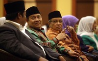Pelantikan ini dihadiri Ketua PBNU Said Aqil Siradj, Ketua Umum Pimpinan Pusat Muslimat Nahdlatul Ulama (NU) Khofifah Indar Parawansa, Ketua Umum PKB Muhaimin Iskandar.