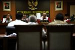 Luhut Selesai Bersaksi di Sidang MKD