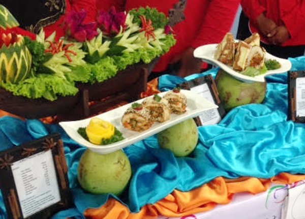 Nasi Janur Bakar dengan Isian Pepes Kepiting Juarai Lomba