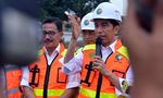 Jokowi Pantau Proyek Kereta Bandara Soekarno-Hatta