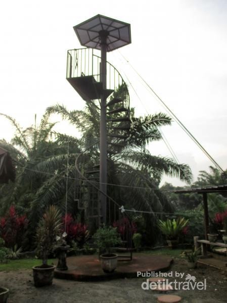 Rileks Tenangkan Pikiran Di Taman Edukasi Avros Medan