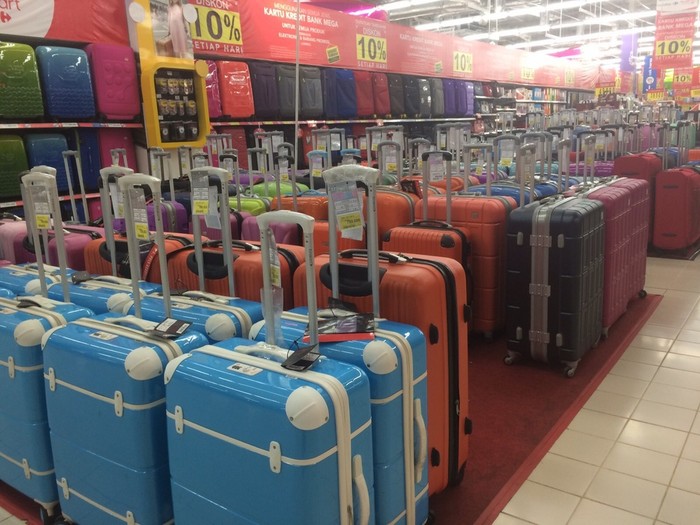 Tempat Ini Jual Perlengkapan Liburan Harga Miring