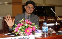 Laode menjalani uji kelayakan dan kepatutan calon pimpinan KPK. Pool/Lamhot Aritonang/detikFoto.