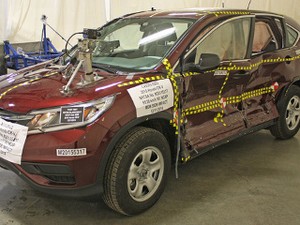 Honda CR-V Terbaru Raih Peringkat Tertinggi Uji Tabrak NHTSA