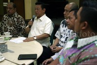 Dalam jumpa pers tersebut, Agung didampingi oleh Ketua DPP Golkar Melchias Markus Mekeng dan Wasekjen DPP Golkar Neli Iskandar.