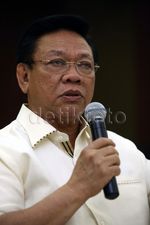 Agung Laksono Soroti Mundurnya Setya Novanto
