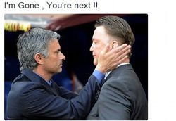 Meme Mourinho: Jadi Sopir Bus & Diketawain Wenger