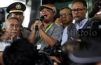 Yakinlah teman-tenan, kami tidak benar-benar melepas Pak BW, Pak BW akan senatiasa berada di hati kami. Pak BW adalah pimpinan juara, ujar perwakilan pegawai KPK.