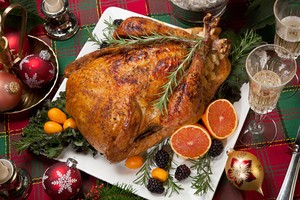 Restoran di Hotel Berbintang Ini Sediakan Roasted Beef dan Turkey untuk Santap Istimewa (1)