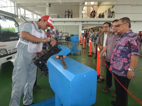Yayasan Dharma Bhakti Astra Gelar Kontes Mekanik Bengkel Binaan