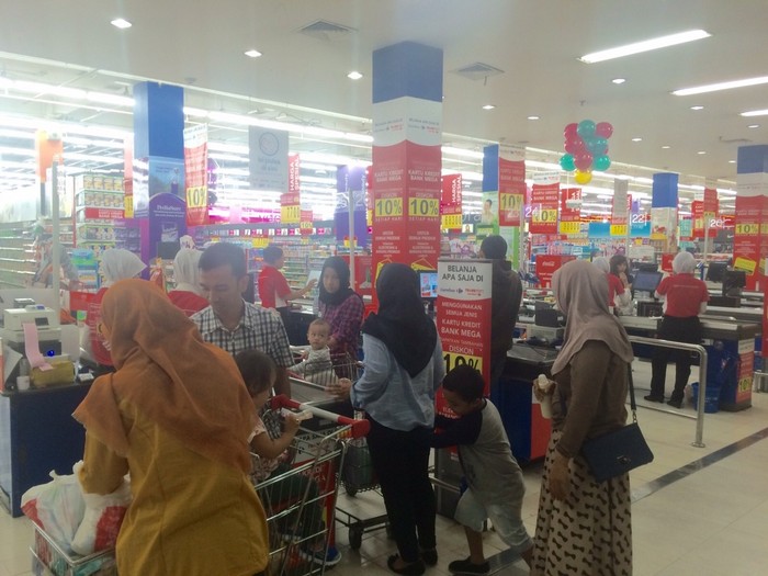 Hari Ini Carrefour Buka Sampai Tengah Malam
