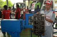 Selain itu secara tidak langsung kegiatan ini bisa meningkatkan kemampuan mekanik dalam merawat kendaraan sesuai prosedur standar Astra.