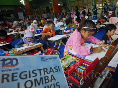 Ratusan Siswa Ikuti Lomba Melukis dan Mewarnai