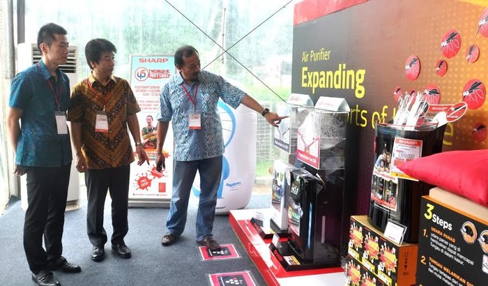 Perluas Pasar, Sharp Bidik Omzet Naik 15% di 2016