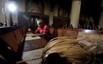 Persiapan Natal di Katedral Jakarta