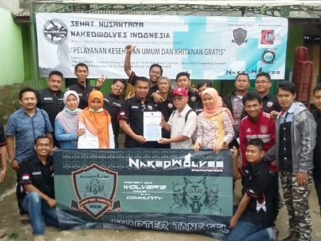 Komunitas Naked Wolves Chapter Tangsel Adakan Bakti Sosial